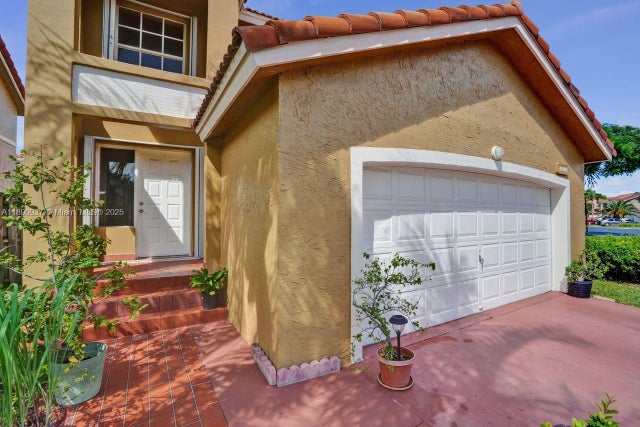 5 of 39 - 10190 Sw 138th Ct, Miami, FL