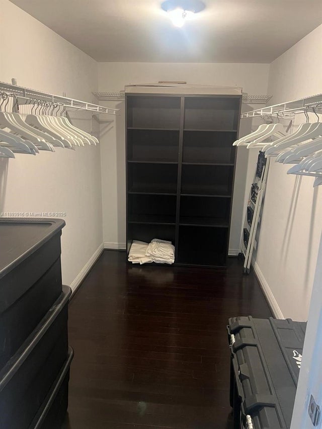 5 of 12 - 1755 E Hallandale Beach Blvd 105e, Hallandale Beach, FL