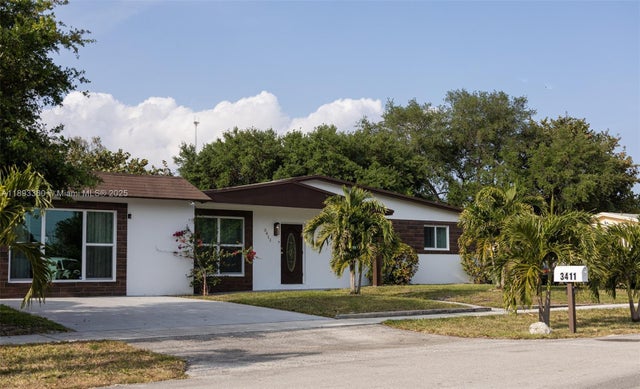 1 of 50 - 3411 Sw 36th St, West Park, FL