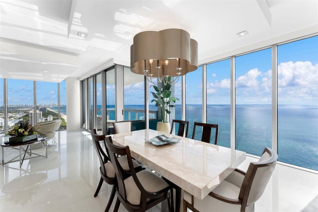 4 of 29 - 6899 Collins Ave Lph04, Miami Beach, FL