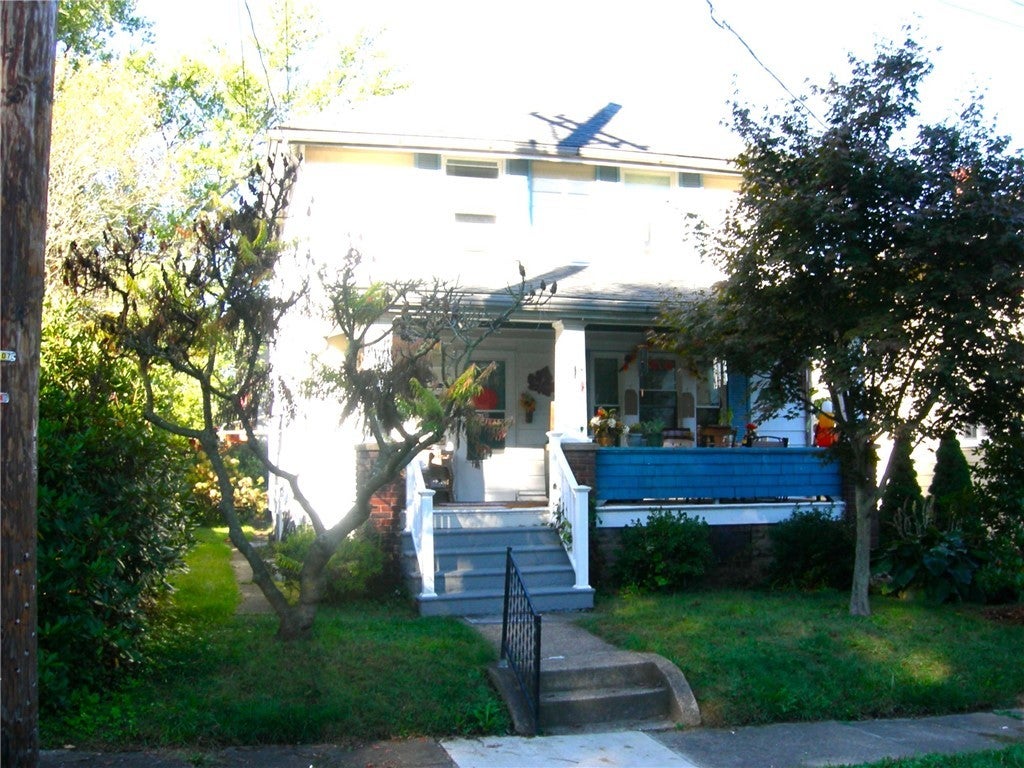 324 Mcclure Avenue, Sharon