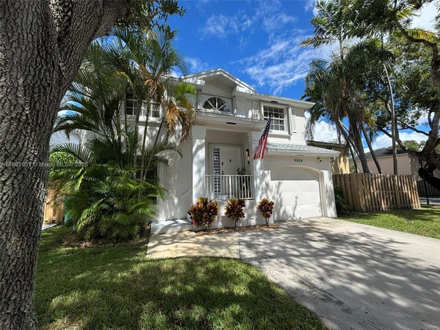 1 of 34 - 9850 Sw 118th Ave, Miami, FL