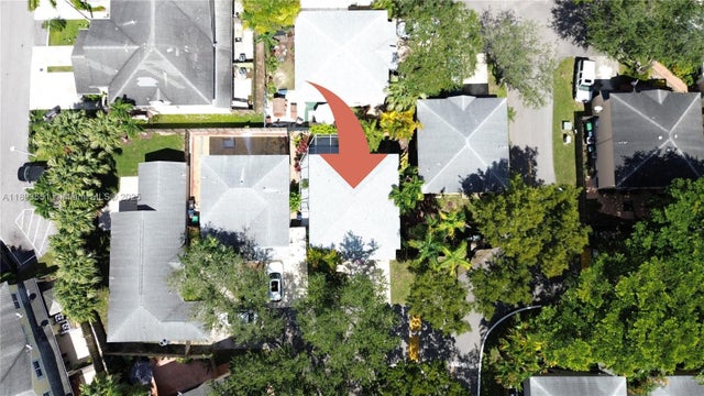 4 of 34 - 9850 Sw 118th Ave, Miami, FL