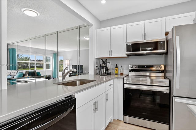 2 of 35 - 4706 Nw 36th St 411, Lauderdale Lakes, FL