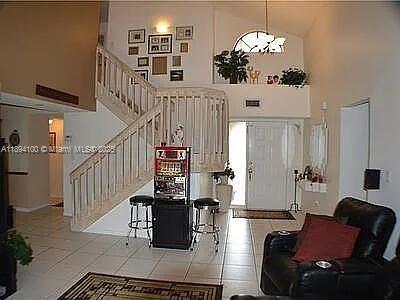 5 of 30 - 5920 York Ln, Davie, FL