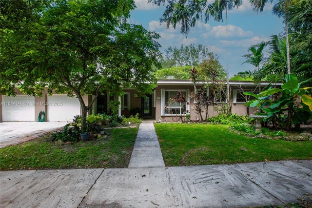 2 of 21 - 8031 Sw 98th Ter, Miami, FL
