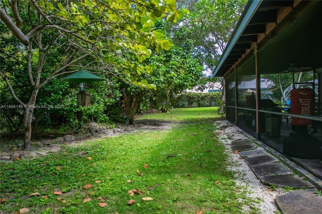5 of 21 - 8031 Sw 98th Ter, Miami, FL
