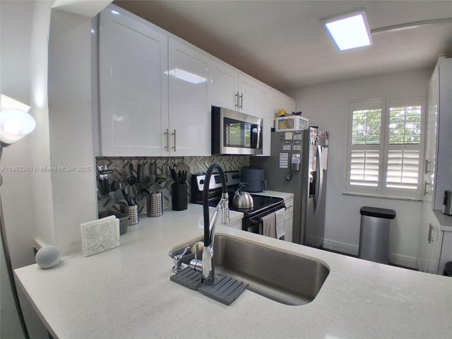 4 of 93 - 2786 Nw 104th Ave 309, Sunrise, FL