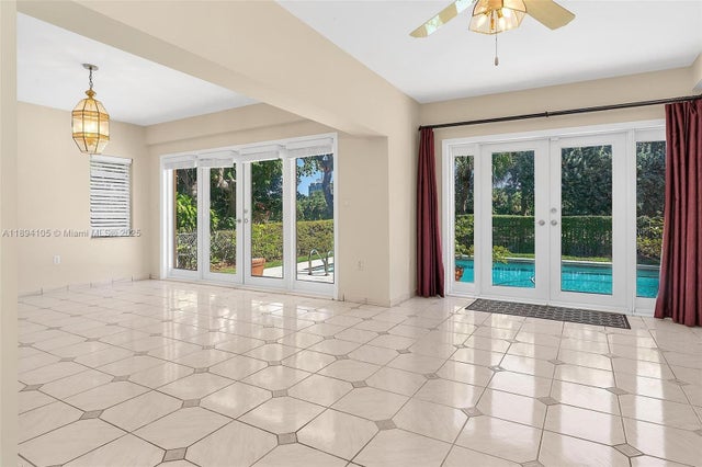 5 of 43 - 5309 Alton Rd, Miami Beach, FL