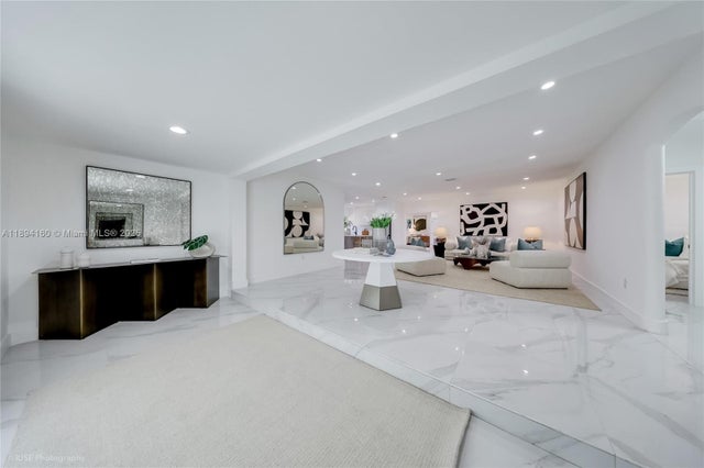 5 of 42 - 871 Ne 81st St, Miami, FL