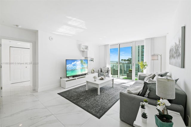 5 of 26 - 1155 Brickell Bay Dr 903, Miami, FL