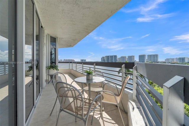 2 of 52 - 19101 Ne 36th Ct 701, Aventura, FL