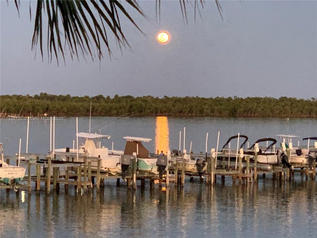 1 of 42 - 6082 Se Landing Way 10, Stuart, FL