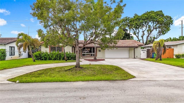 3 of 74 - 5511 Ne 18th Ter, Fort Lauderdale, FL