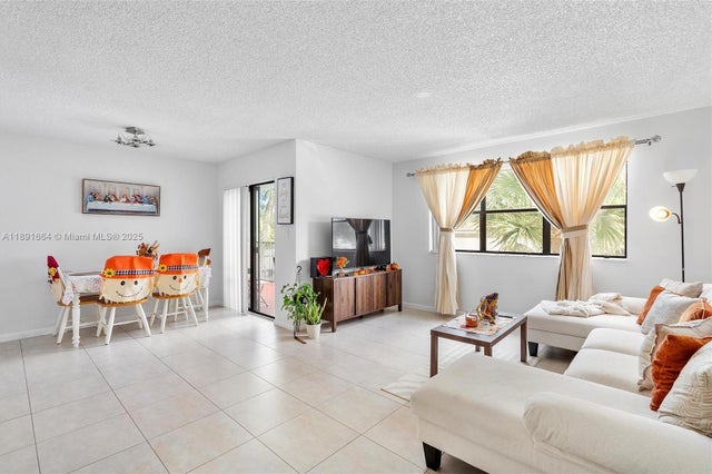 1 of 14 - 510 S Park Rd 25-10, Hollywood, FL