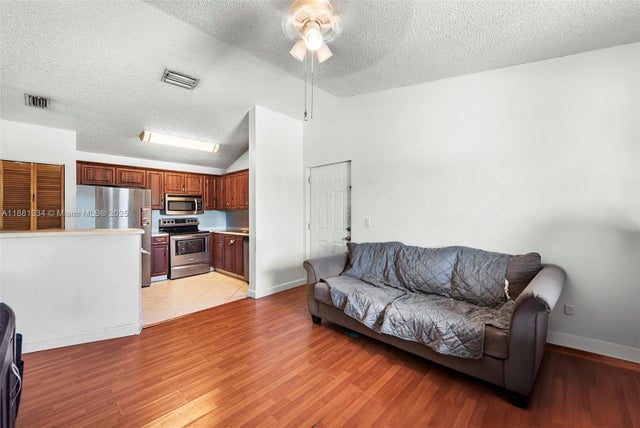 4 of 13 - 3630 N 56th Ave 323, Hollywood, FL