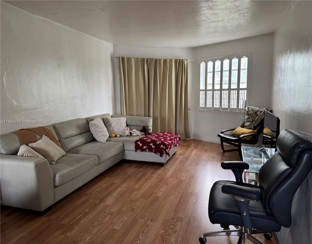 2 of 14 - 18710 Ne 18th Ave 209, Miami, FL