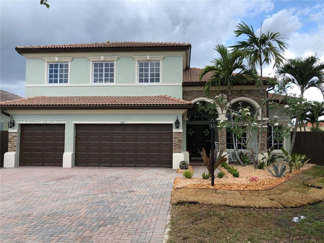 1 of 18 - 3571 Ne 11th, Homestead, FL