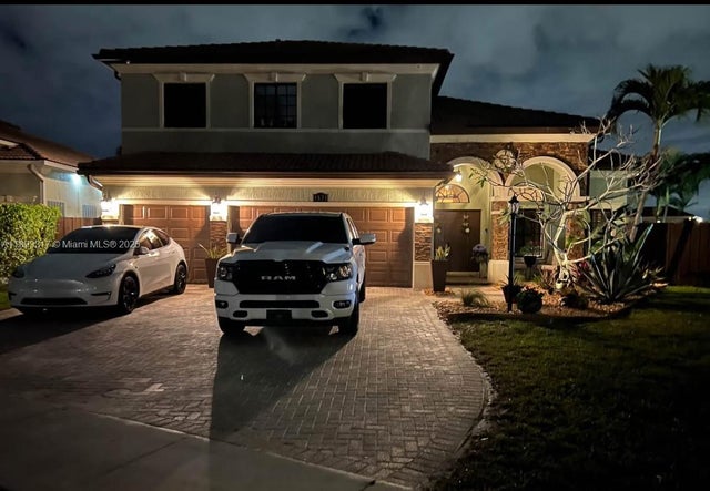 2 of 18 - 3571 Ne 11th, Homestead, FL