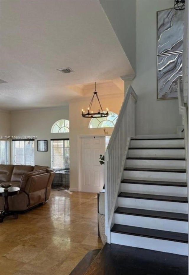 3 of 18 - 3571 Ne 11th, Homestead, FL
