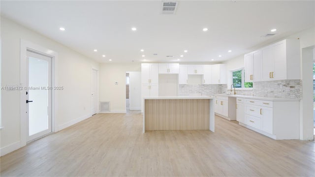 5 of 13 - 2510 N Pine Island Rd, Sunrise, FL