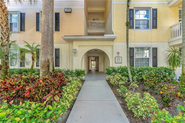 1 of 26 - 275 Murcia Dr 104, Jupiter, FL