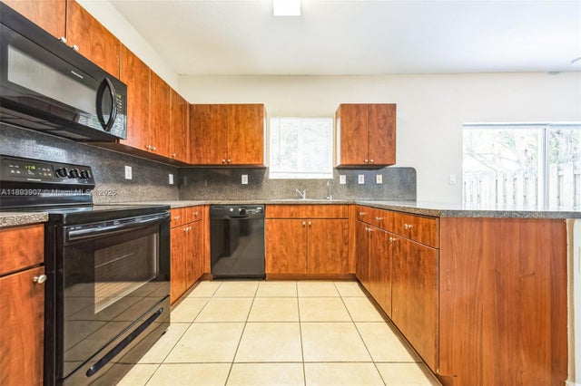 3 of 15 - 355 Se 20th Ter, Homestead, FL