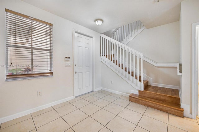 3 of 40 - 2884 Se 2nd Dr, Homestead, FL