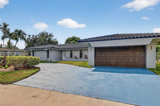3 of 48 - 5526 Plunkett St, Hollywood, FL