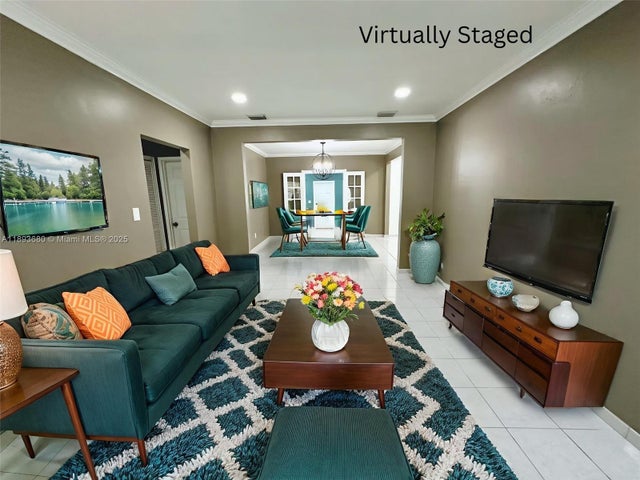 5 of 33 - 590 Sw 36th Ave, Miami, FL