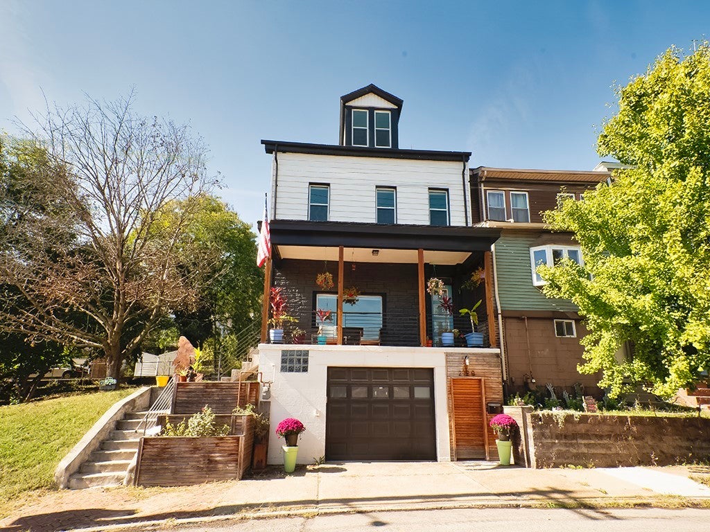 2120 Lowrie Street, Troy Hill