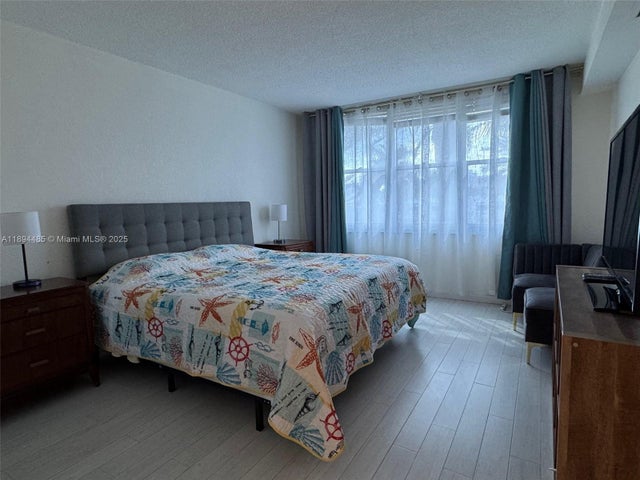 2 of 18 - 2501 S Ocean Dr 328, Hollywood, FL