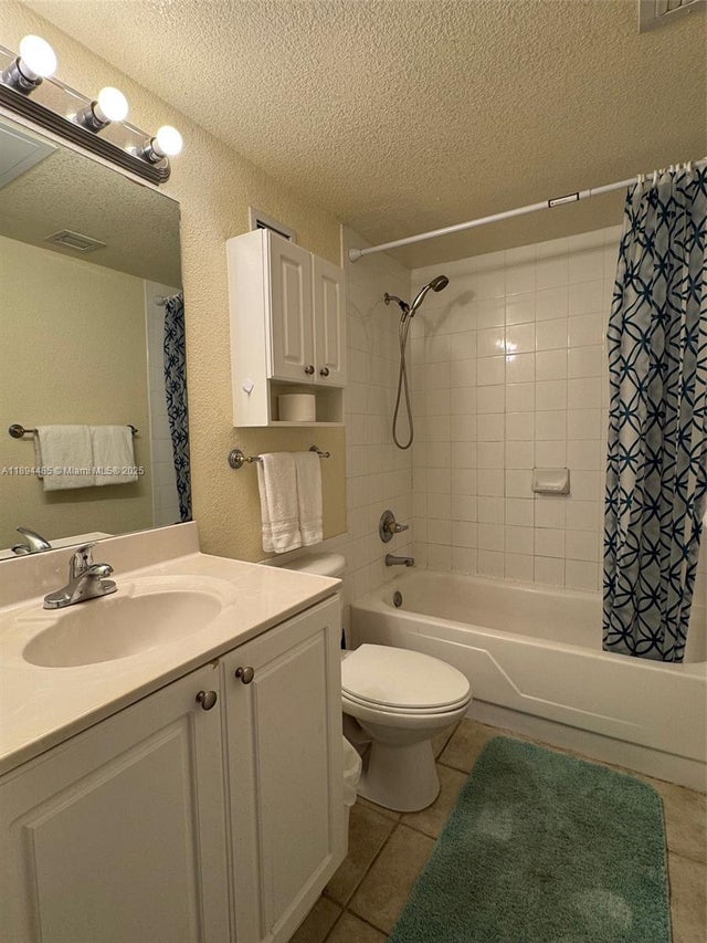 5 of 18 - 2501 S Ocean Dr 328, Hollywood, FL