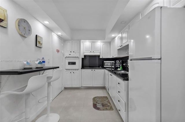 5 of 30 - 3901 S Ocean Dr 8c, Hollywood, FL