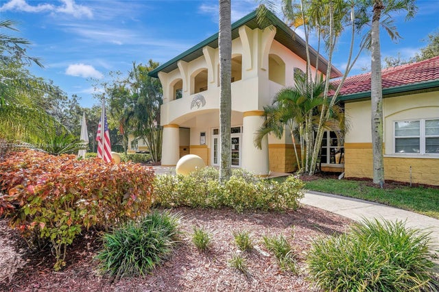 5 of 42 - 11510 Villa Grand 407, Fort Myers, FL