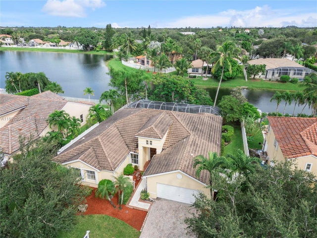 2 of 34 - 840 Nw 132nd Ave, Sunrise, FL