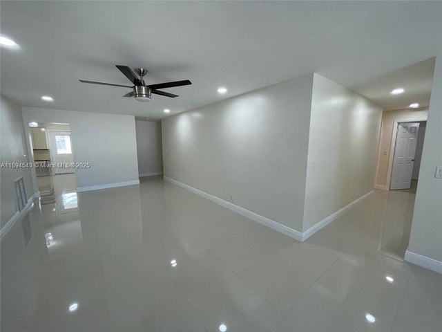 5 of 6 - 5181 Ne 17th Ave, Pompano Beach, FL