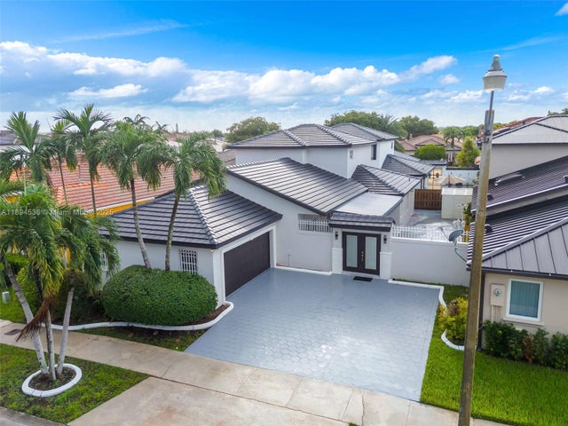 2 of 49 - 14820 Nw 87th Ct, Miami Lakes, FL