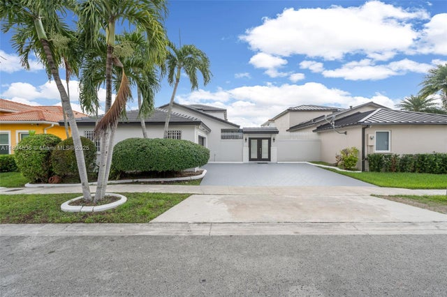 3 of 49 - 14820 Nw 87th Ct, Miami Lakes, FL
