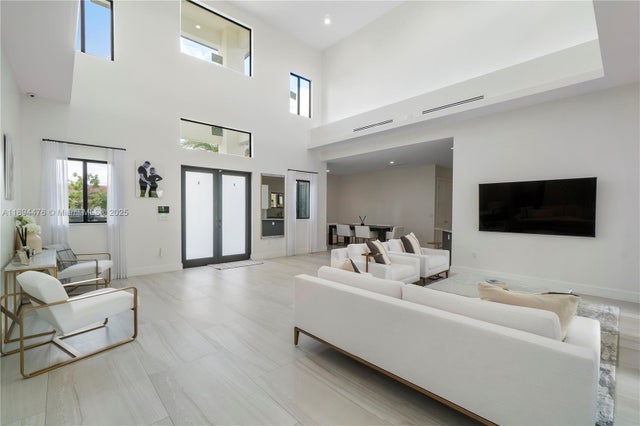 5 of 52 - 12250 Sw 103rd Ter, Miami, FL