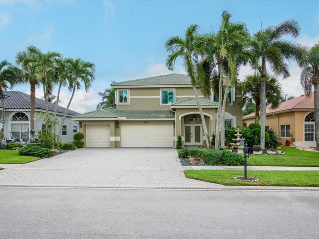 1 of 34 - 3560 Moon Bay Cir, Wellington, FL