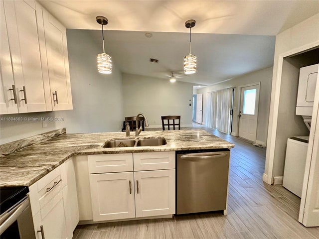 3 of 46 - 6300 Royal Woods Drive, Fort Myers, FL