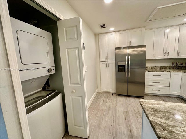4 of 46 - 6300 Royal Woods Drive, Fort Myers, FL