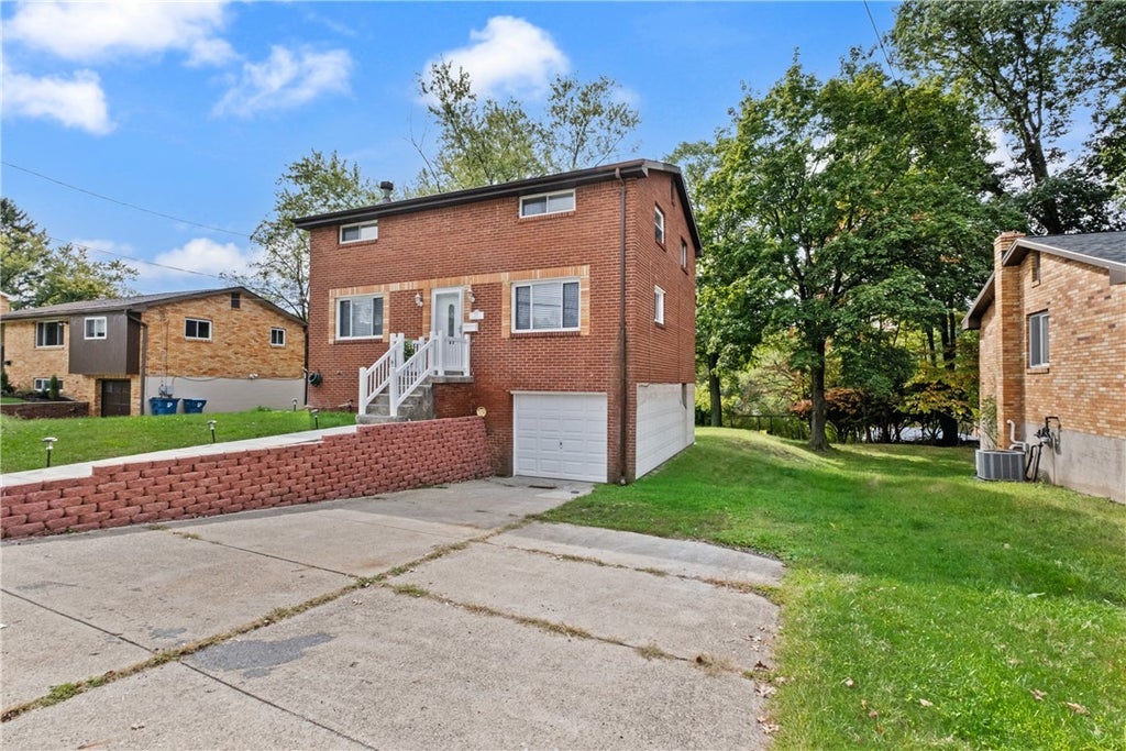 248 Shenandoah Drive, Penn Hills