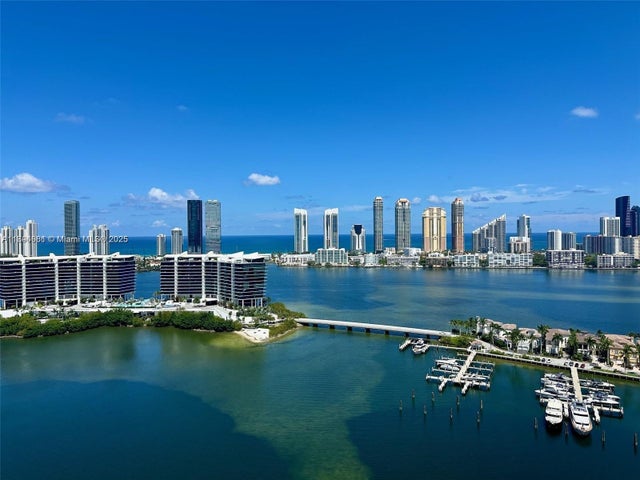 4 of 6 - 3201 Ne 183rd St 2508, Aventura, FL