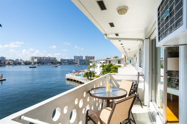 1 of 24 - 2500 Diana Dr 306, Hallandale Beach, FL