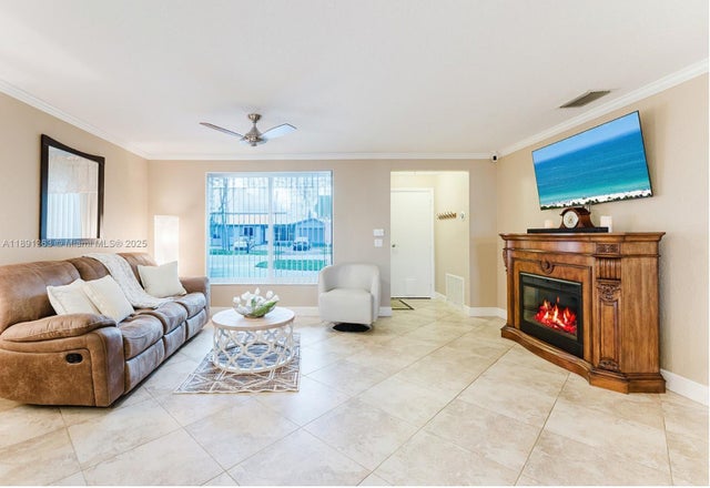 3 of 53 - 11541 Nw 35th St, Sunrise, FL
