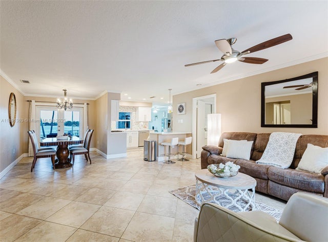 4 of 53 - 11541 Nw 35th St, Sunrise, FL
