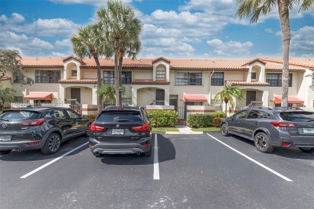 2 of 41 - 306 Republic Ct 306, Deerfield Beach, FL