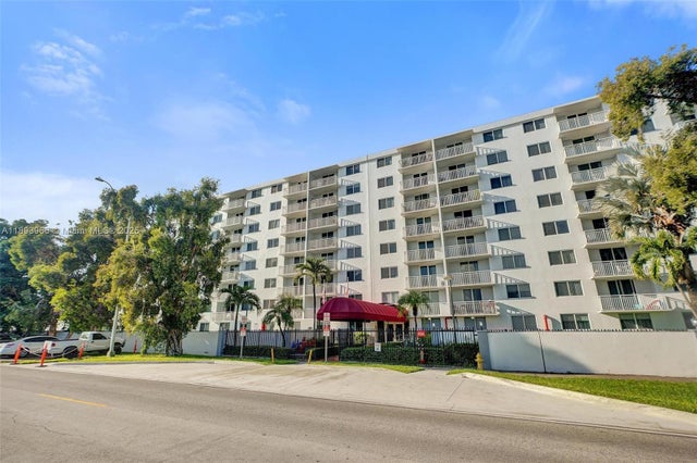 5 of 56 - 1251 Ne 108th St 610, Miami, FL